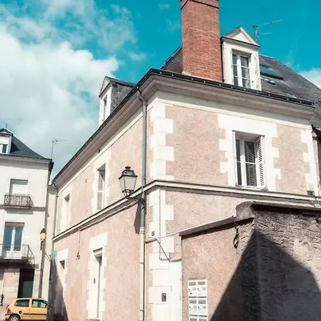 Apartment Calme, Proche Plumereau *